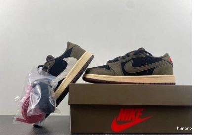 Hyperoad (KIDS)TRAVIS SCOTT JORDAN 1 'MOCHA' X LOW AIR 1011